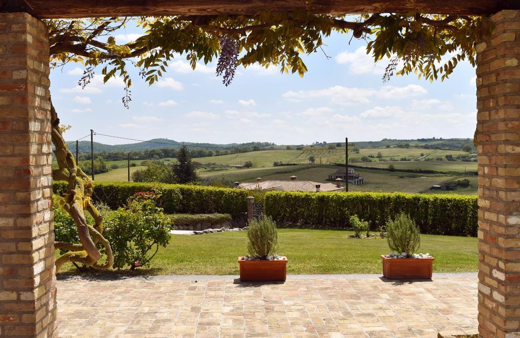La Cavetta Country House Тревиньяно-Романо Экстерьер фото