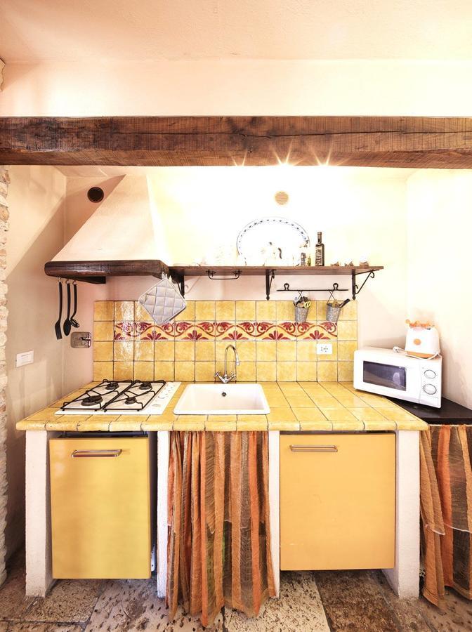 La Cavetta Country House Тревиньяно-Романо Экстерьер фото