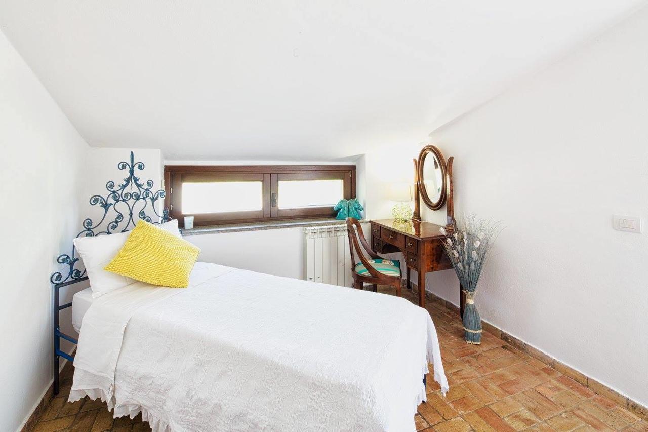 La Cavetta Country House Тревиньяно-Романо Экстерьер фото